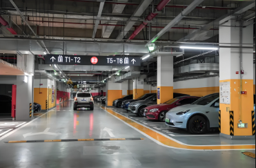 停R场led灯管高光?80lm/w-200lm/w